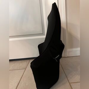 Back pillow for pregnancy or back pain